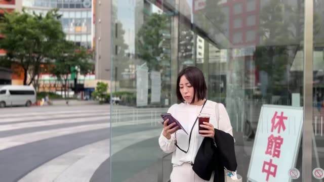 01 - Learn Japanese with Short Drama： ＂奇妙な面接⧸The Strange Interview＂ (Intermediate Level) [j6YUdhaG-N0]