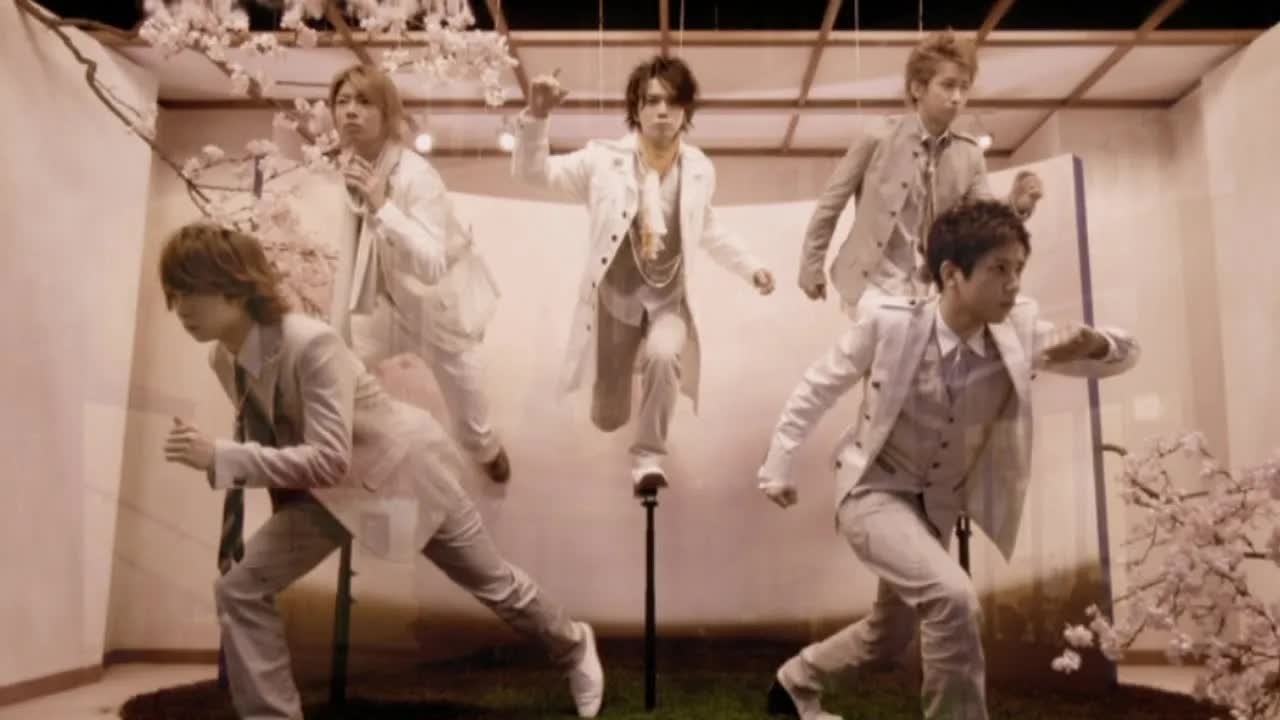 017 - ARASHI - Love so sweet [Official Music Video]