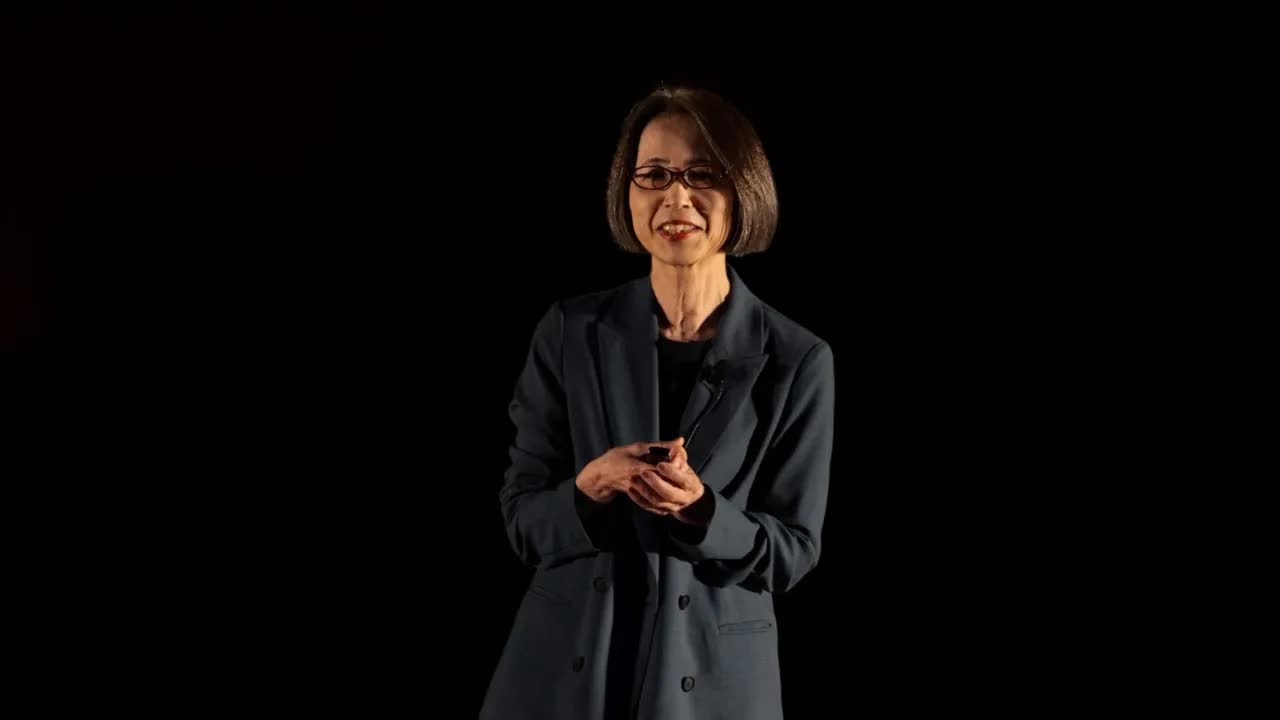 073 - 「関係ない」から照らす灯火 ｜ A Light kindled from Indifference ｜ Sawako Shirahase ｜ TEDxUTokyo